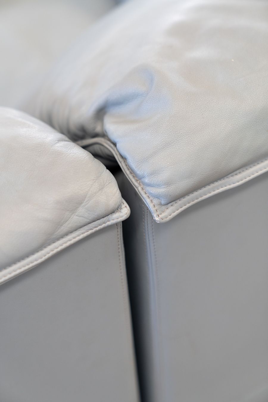 Furniture Serenade Corner Sofa By Tito Agnoli For Frau In Blue Leather And Goose Down, 1980s photo