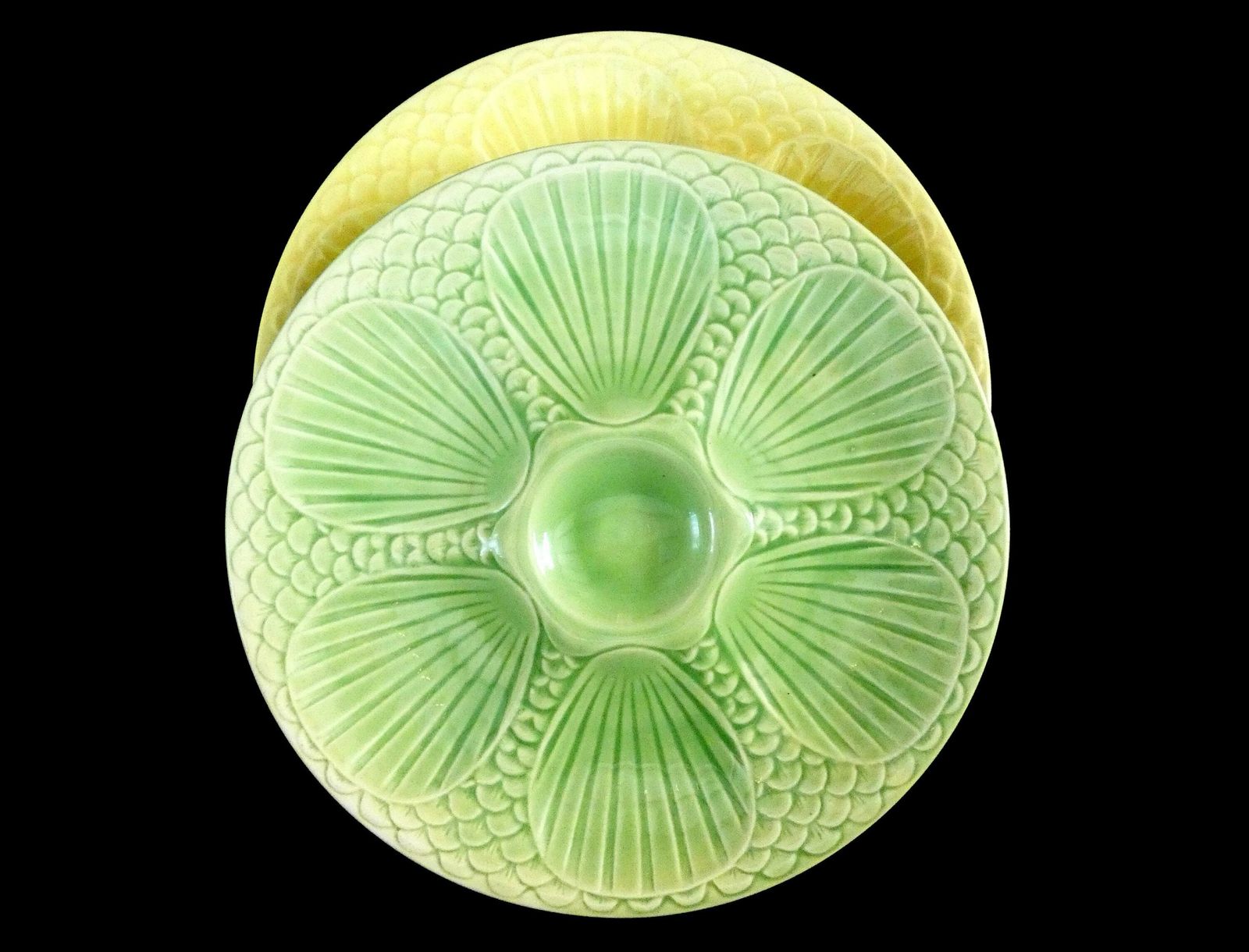 Antique Digoin Oyster Plates, Green And Yellow Majolica Oyster Platter, Faience Oyster Plates France 30s