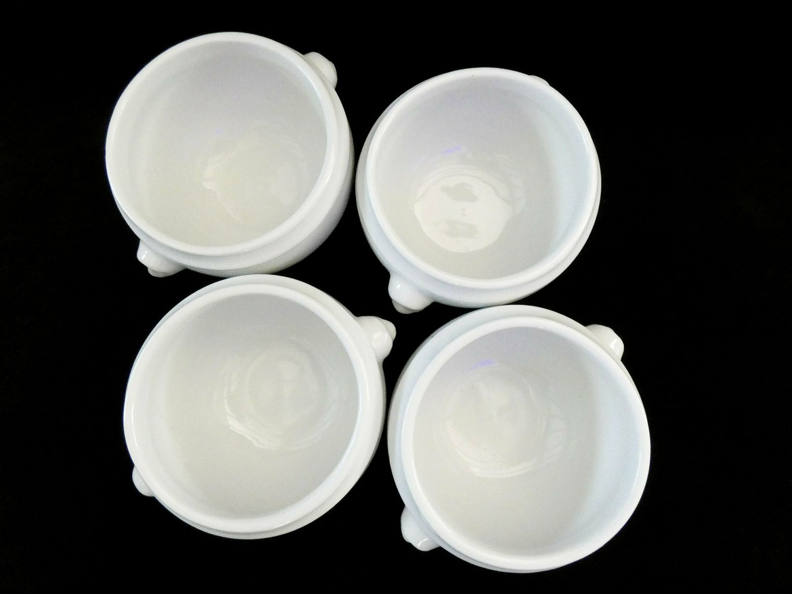 4 Vintage White Porcelain Bowls French Onion Soup Lion Head Handles Retro Pedestal Bowls photo vinterior