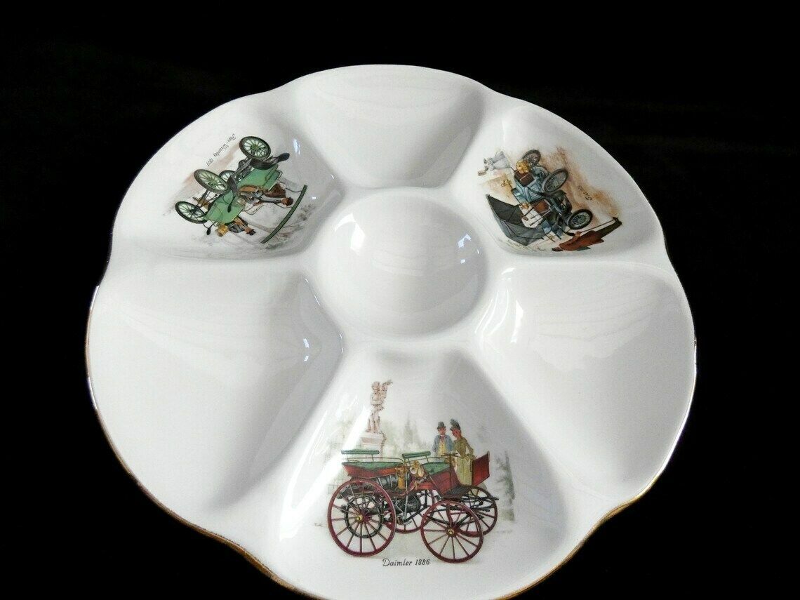 Zeldzaam Gien Oesterbord, Wit Frans Oesterbord Met Retro Auto Decor, Majolica Aardewerk, Barbotine Oesterplat, Frankrijk Jaren 1960 photo buy