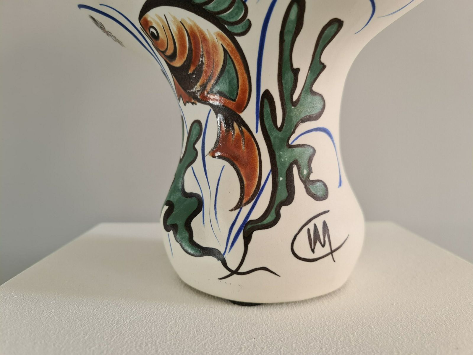 Vaas Corolle, Gesigneerd, In De Stijl Van Pol Chambost, Maritieme Decoratie, Ca. Jaren 1950 / Frans Keramiek / Ambachtelijk Werk / Frankrijk / 20e Eeuw photo for sale