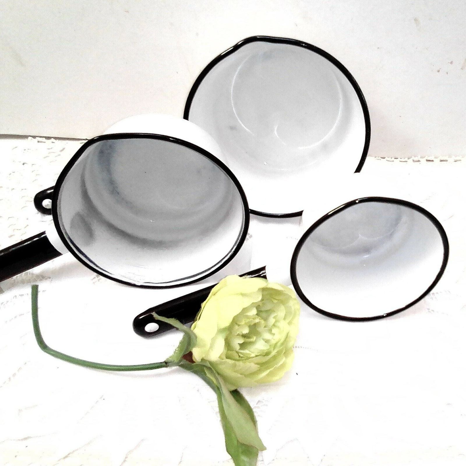 3 Vintage French White Enamel Pans, Retro 1950s Stove Top Saucepan Set, White Kitchen Decor photo 83.0