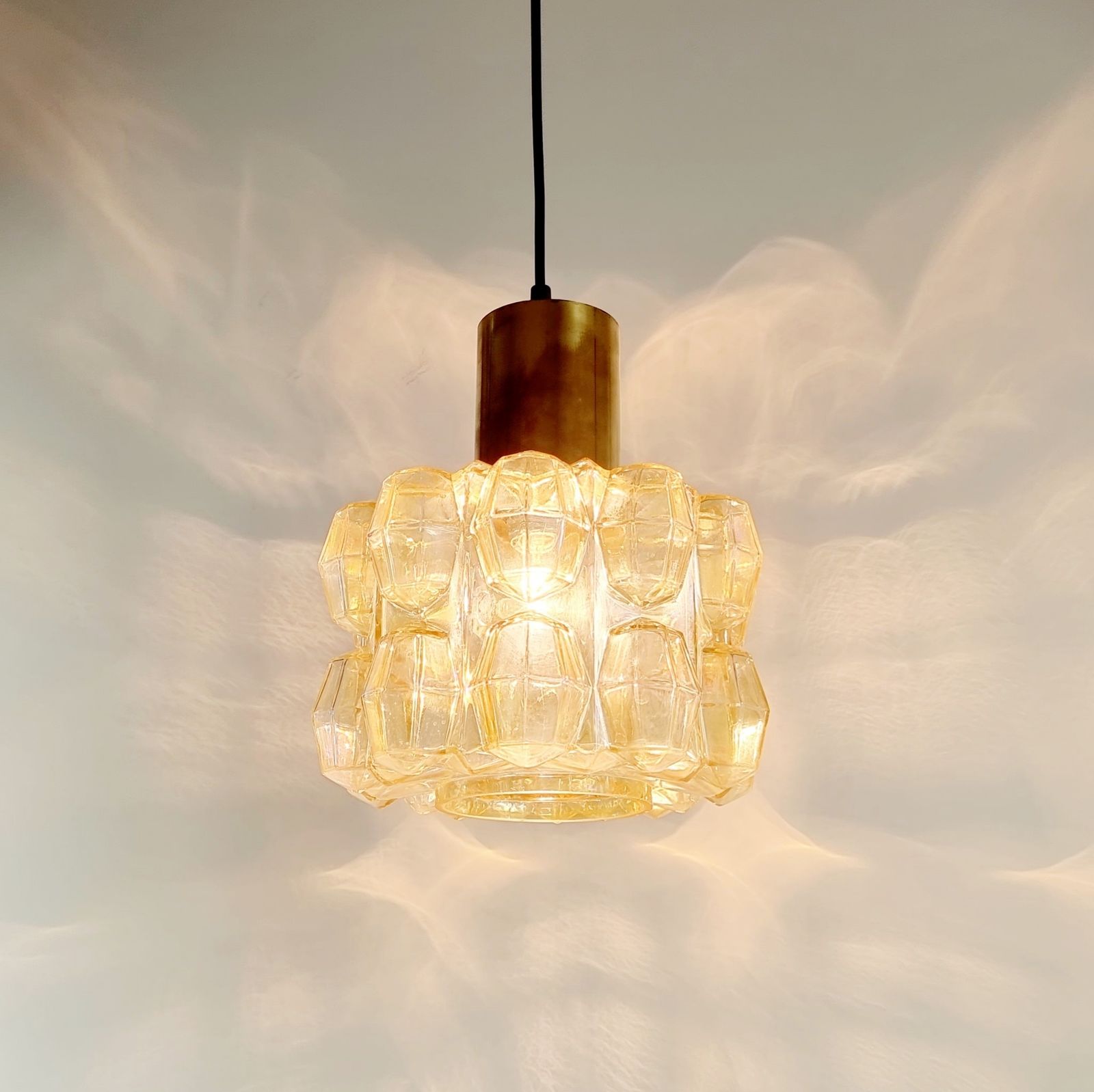 Grote Amber Diamant Glazen Plafondlamp Van Helena Tynell Voor Limburg, Duitsland, Jaren 1960 photo buy