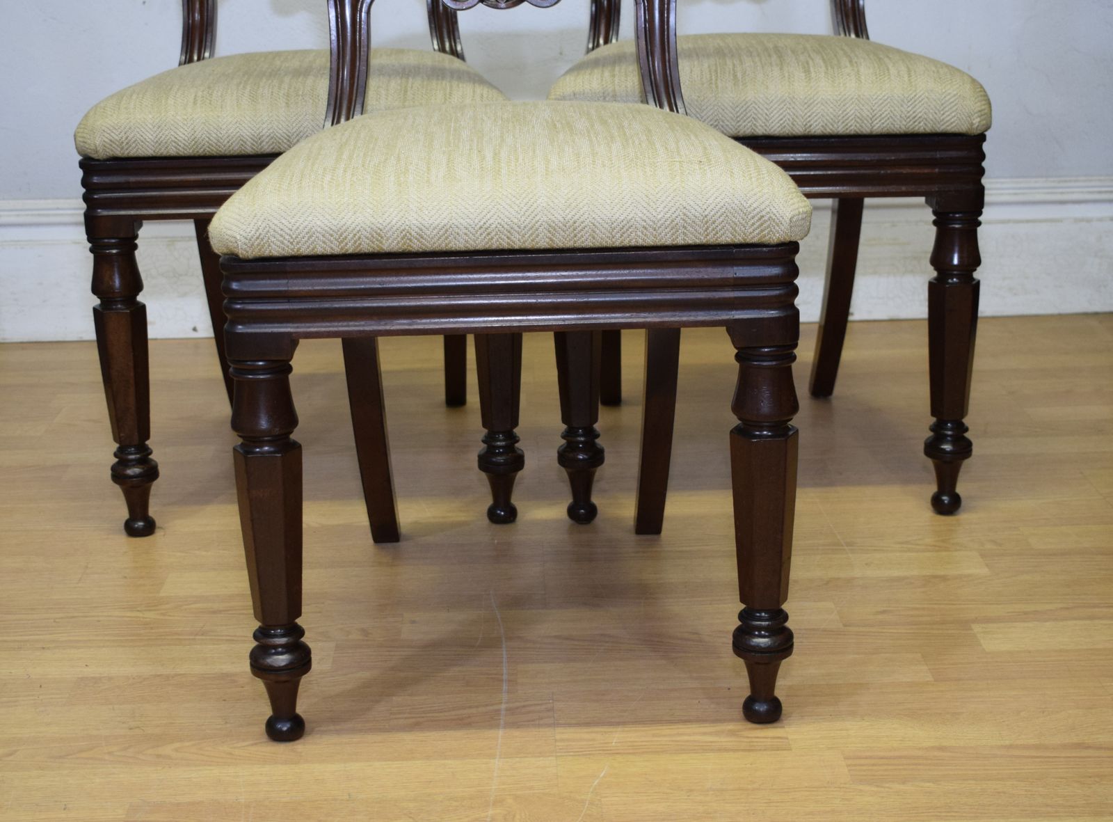 photo furniture 3 Regency Dining Chairs, 1800s