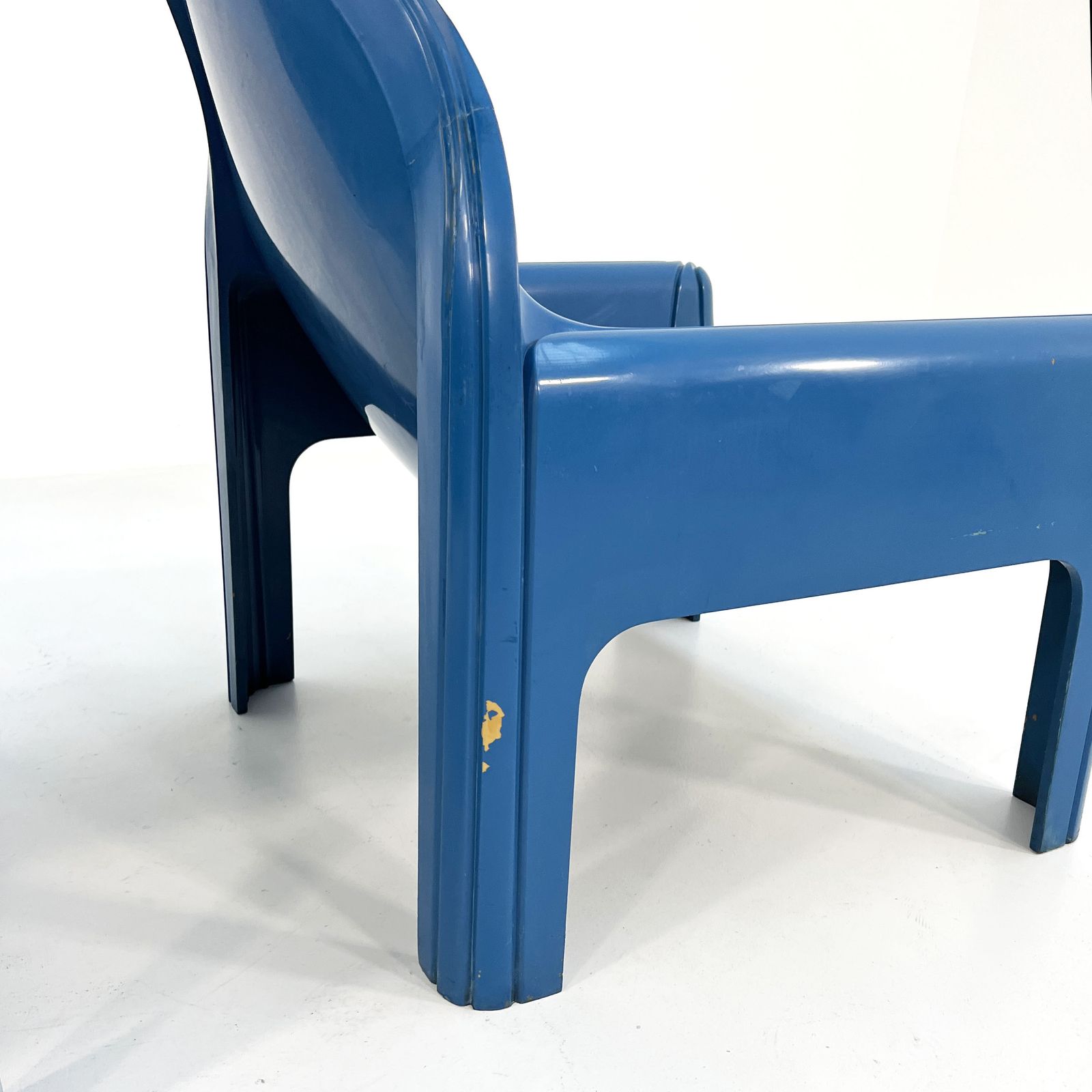 Pair Of Blue Model 4794 Lounge Chairs By Gae Aulenti For Kartell, 1970s photo 1020.0
