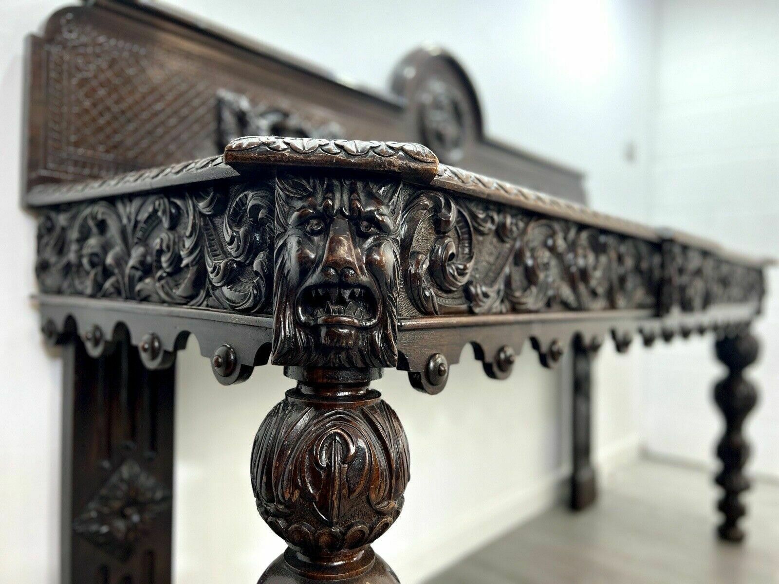 A Large Elizabethan Revival, Lion Mask Carved Console / Serving Table photo 995.0