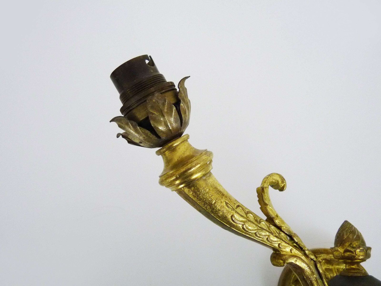 Paire d'appliques double Empire en bronze photo vinterior