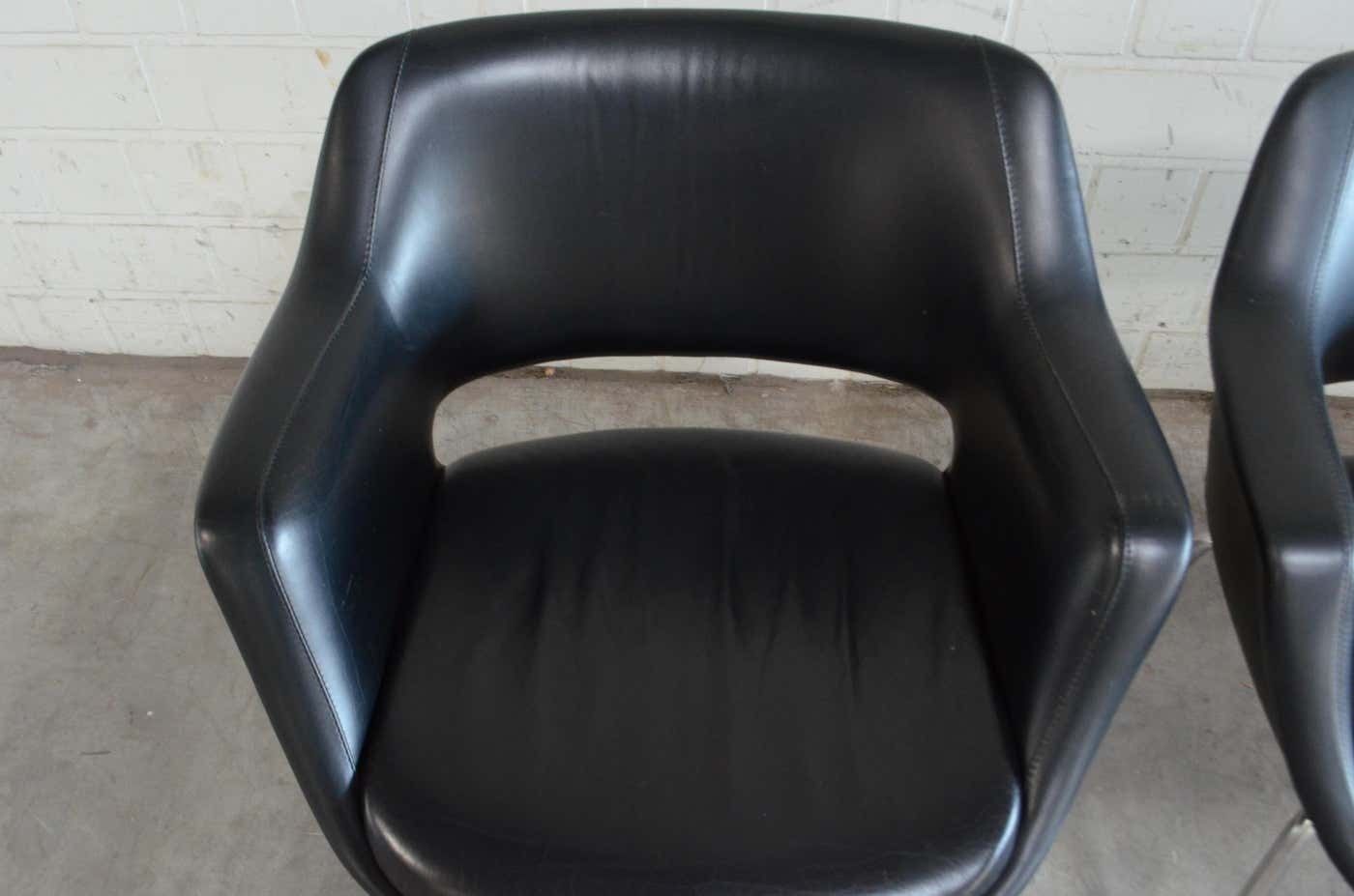 photo buy Olli Mannermaa Set Of 4 Leather Kilta Chair By Eugen Schmidt & Cassina Martela