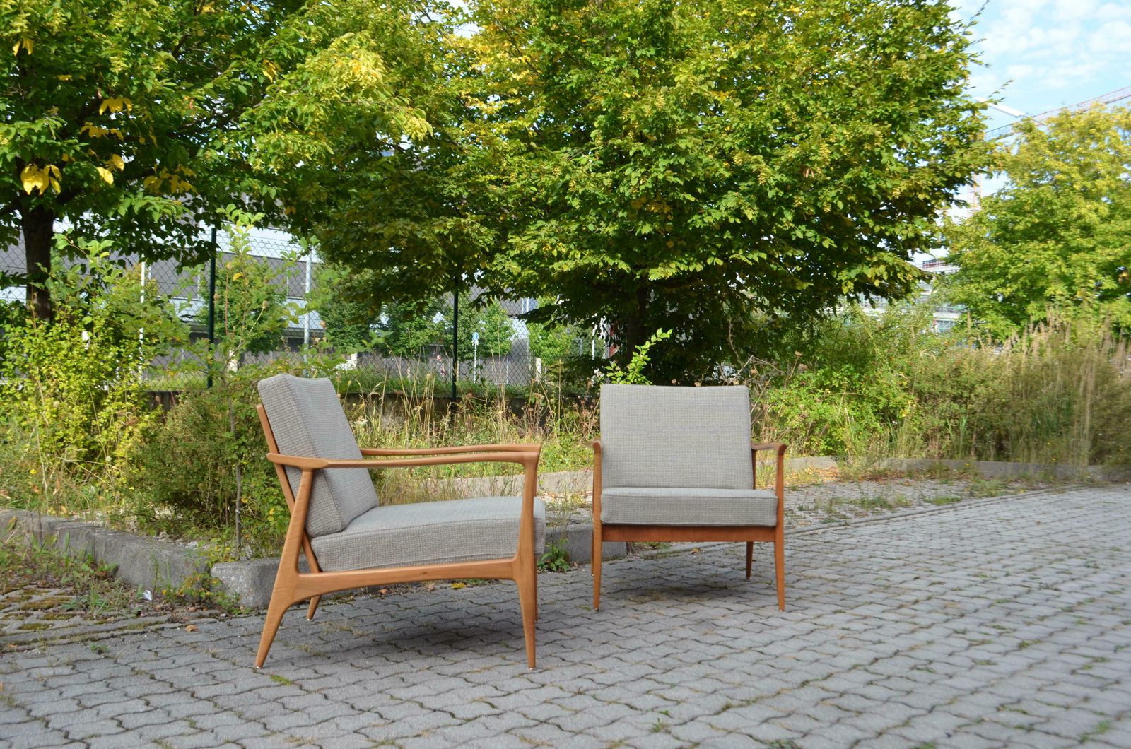 Wilhelm Knoll Antimott Walnut Mid Century Armchair Grey Wool photo furniture