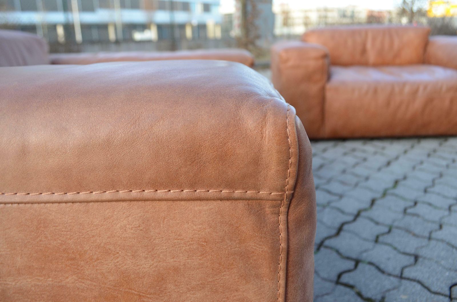 photo vintage Frigerio Salotti Modell Cooper Loveseat Armchair Leather Chair Cognac Set Of 2