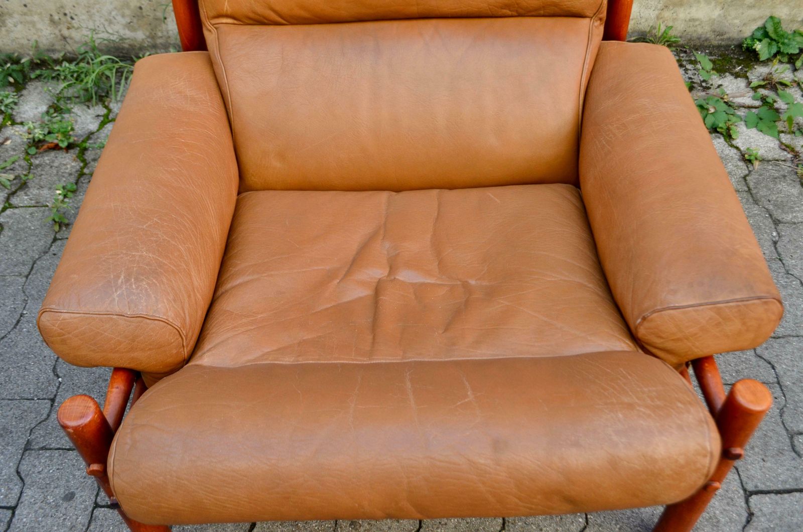 Arne Norell Model Inca Caramel Leather Lounge Chair photo buy