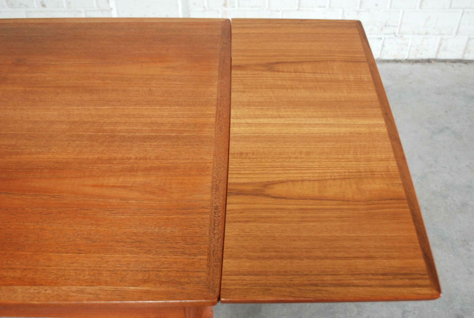 1937.0 Poul Hundevad Teak Dining Table For Hundevad And Co photo