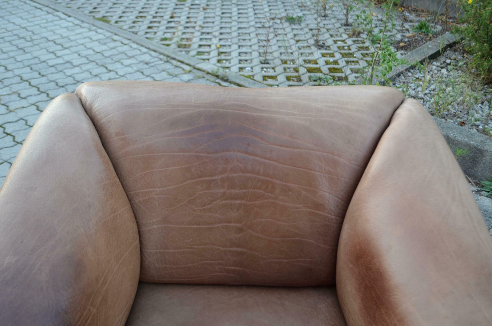 photo vintage De Sede Ds 47 Neck Leather Armchair Brown