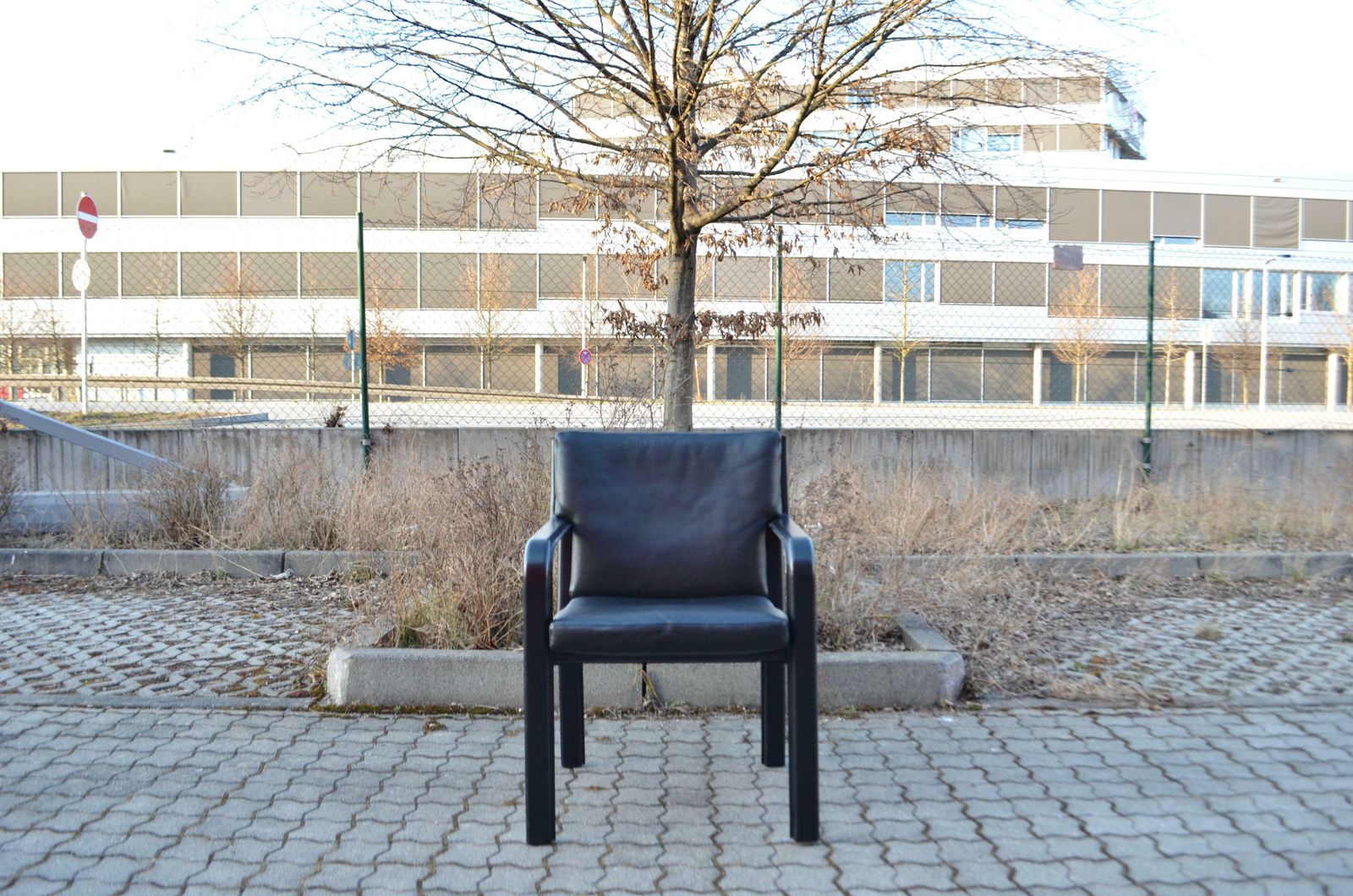 Matteo Grassi Black Saddle Leather Chair Armchair Golfo Dei Poti photo for sale