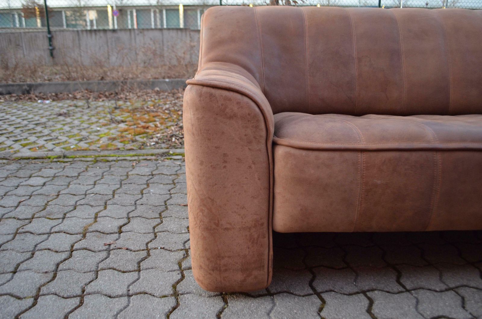 De Sede Ds 44 Loveseat Neck Leather Sofa Brown photo for sale