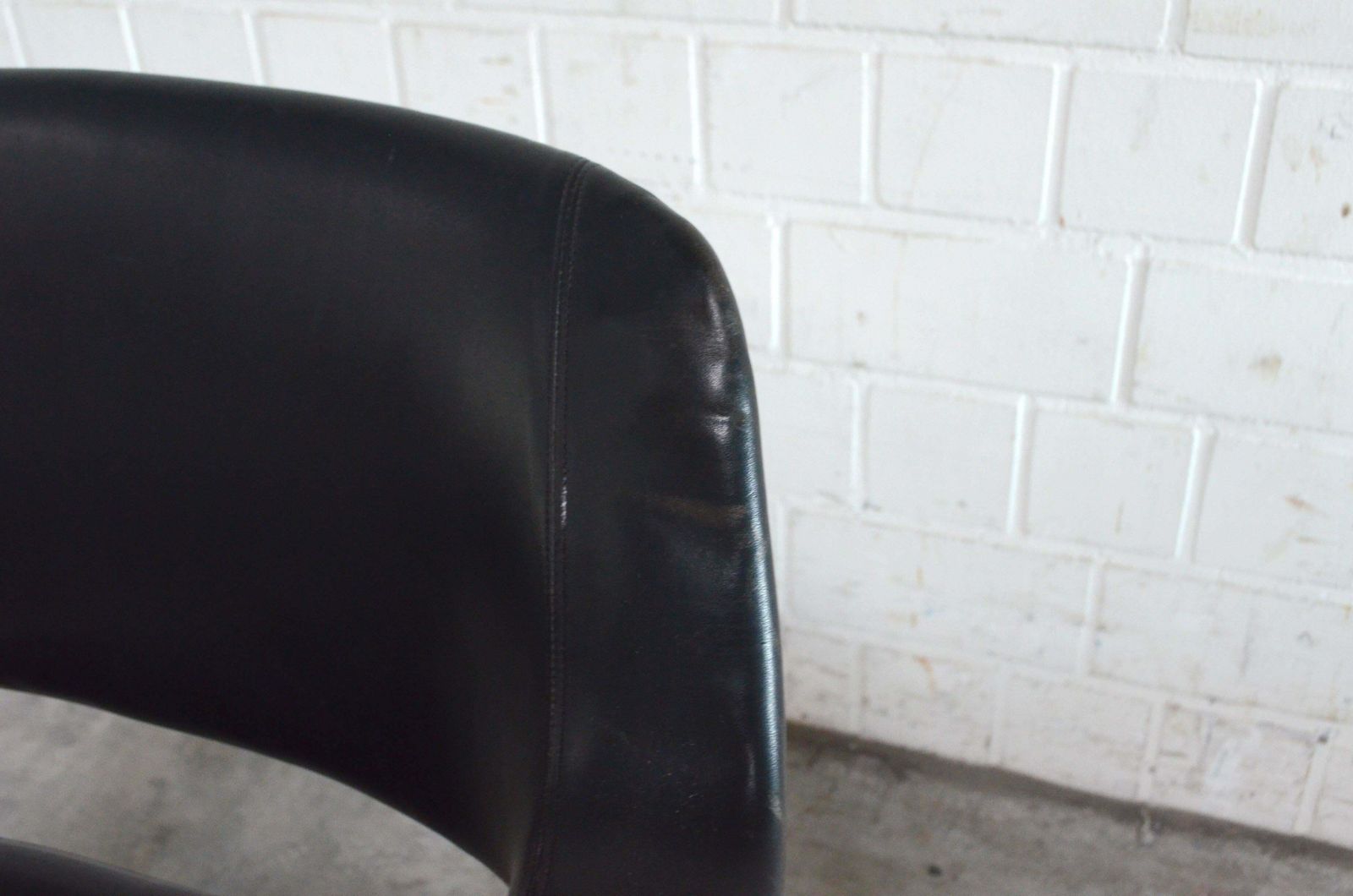 Furniture Olli Mannermaa 3 Leather Kilta Chair By Eugen Schmidt & Cassina Martela photo