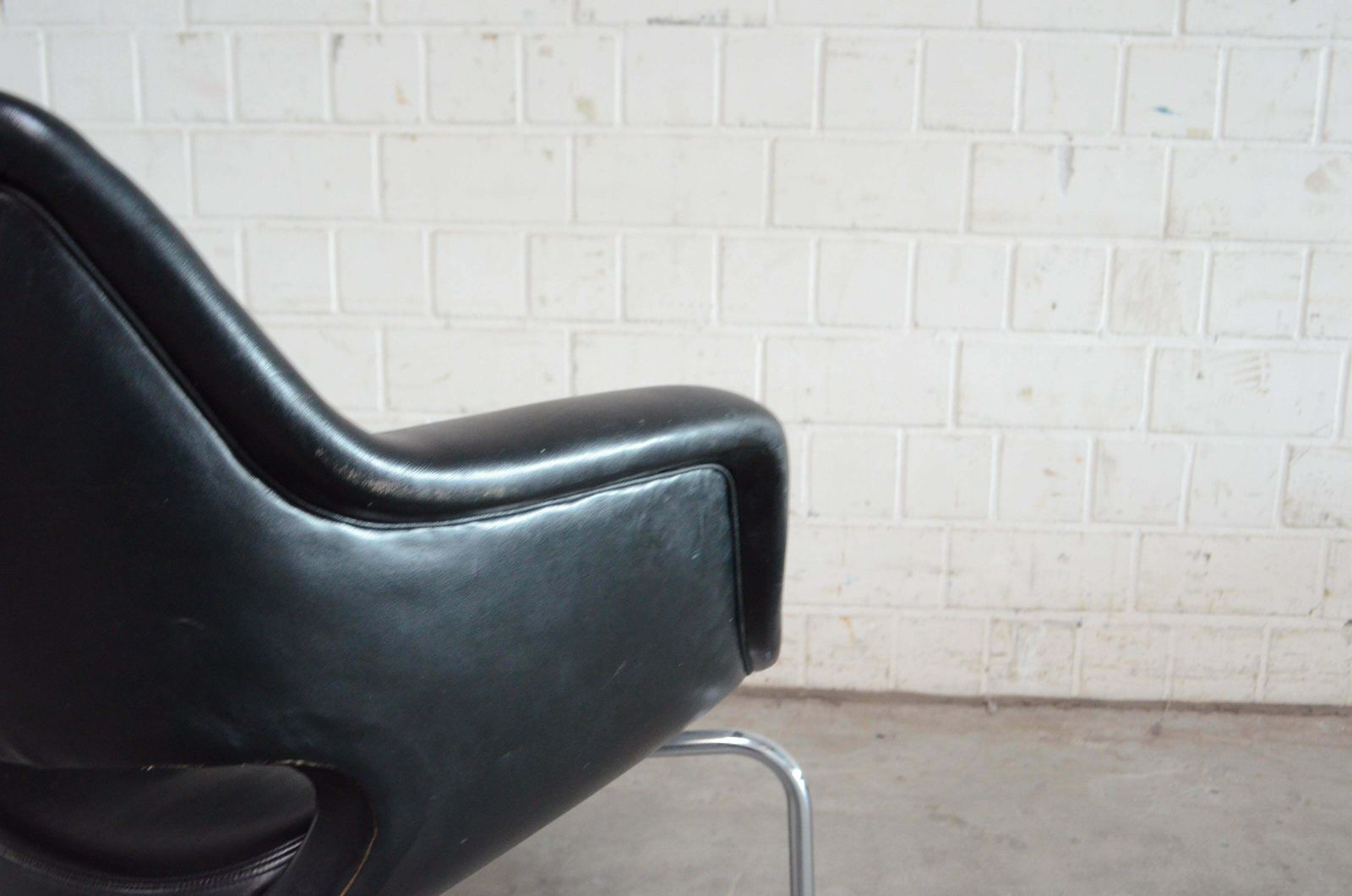 photo vintage Olli Mannermaa 3 Leather Kilta Chair By Eugen Schmidt & Cassina Martela