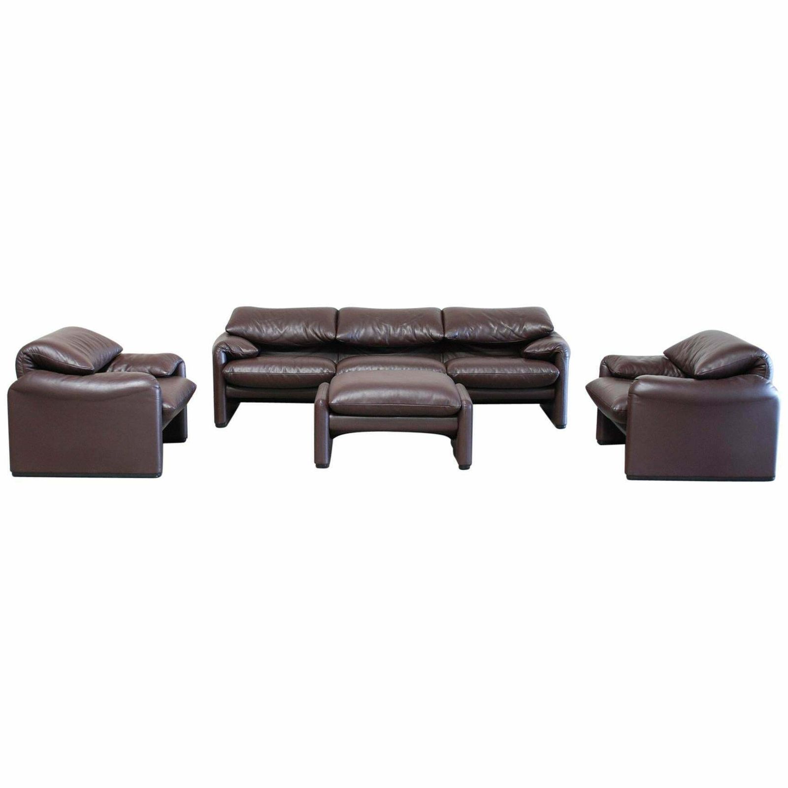 Cassina Maralunga Ensemble Leather Sofa And 2 Chairs And 1 Ottoman