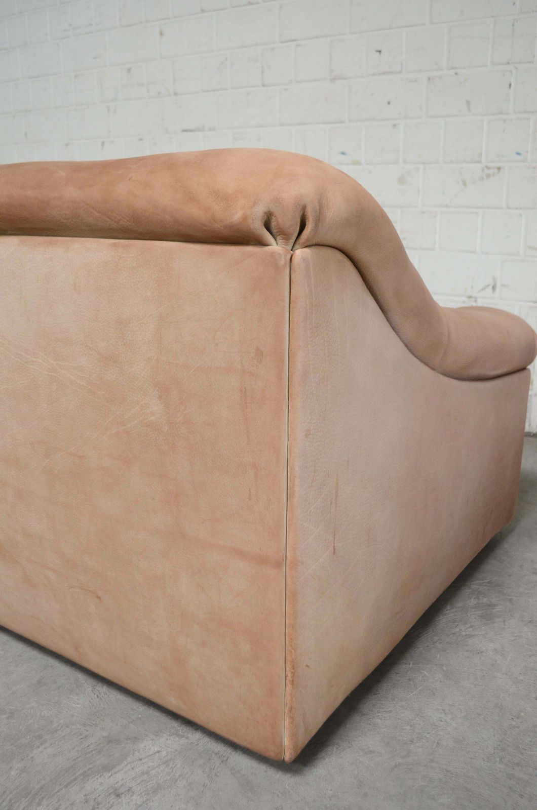 photo buy De Sede Ds 46 Loveseat Neck Leather Sofa Modul Brown