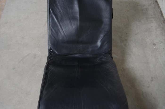 Le Corbusier Lc4 Black Leather Chaise Chaise Longue By Cassina photo Furniture