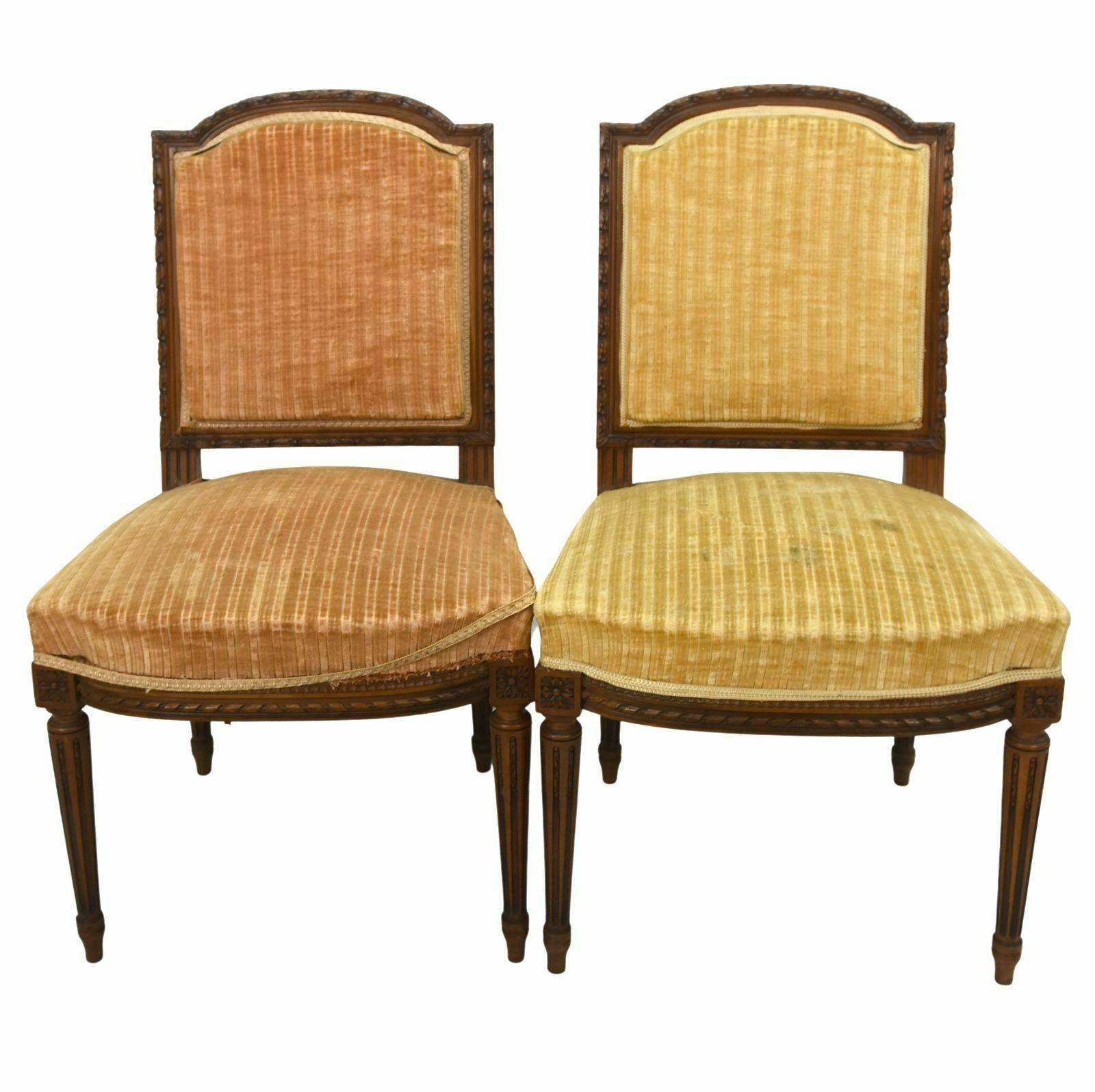 Living Room With Louis XVI Style Chairs And Armchairs 4 Pieces Late 19th Century In Walnut photo 1947.0