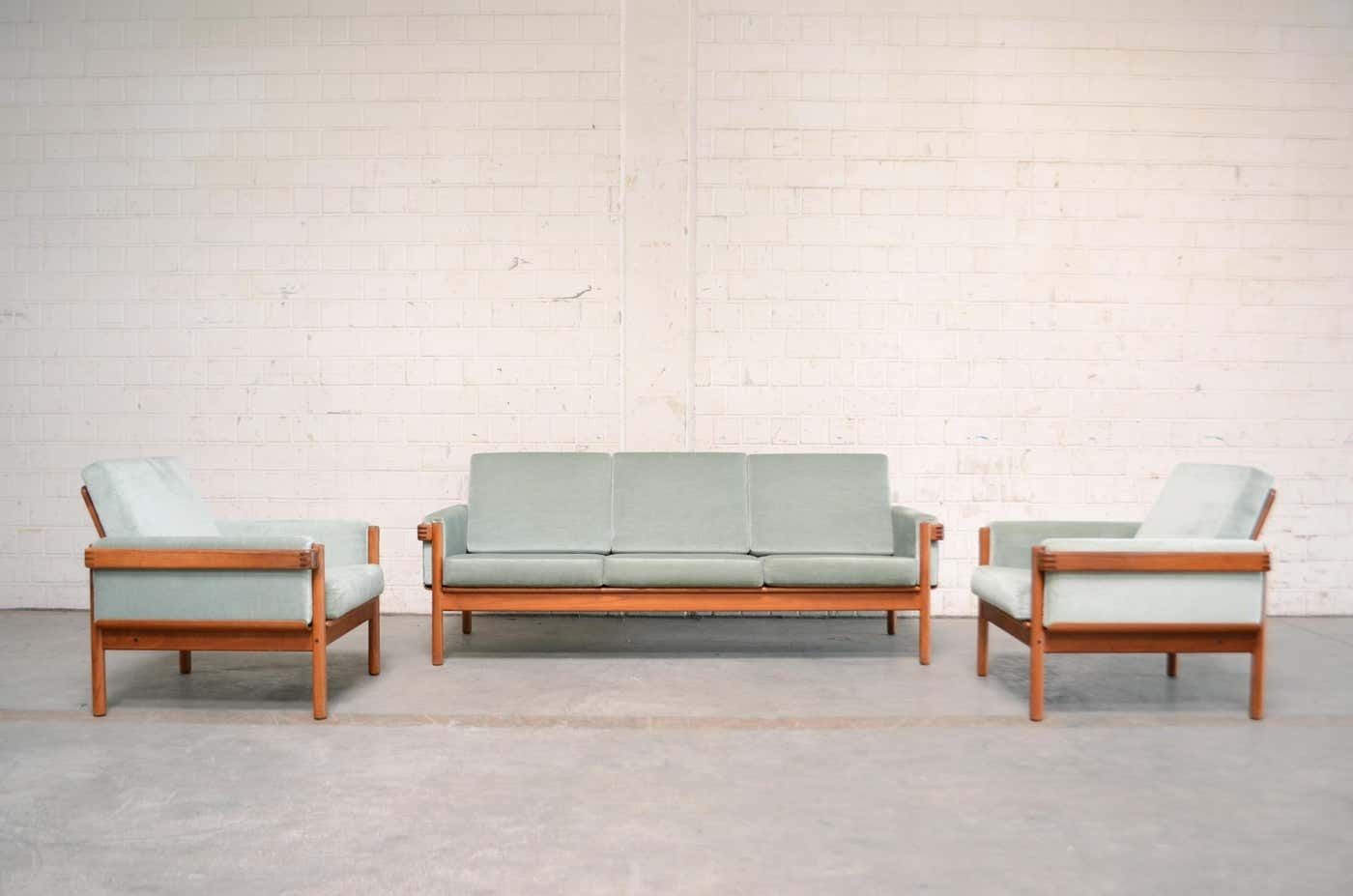 photo vintage Henry Walter Klein Danish Modern Teak Easy Chair For Bramin