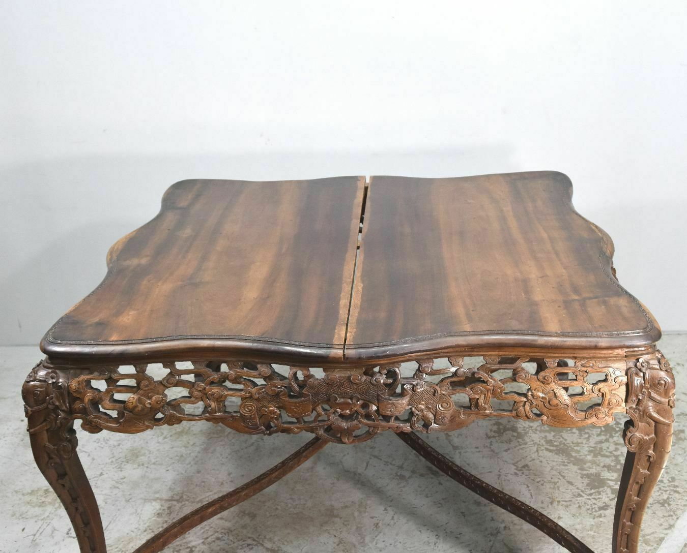 Indochinese Dining Room Table, In Rosewood With Bat Decoration photo Furniture