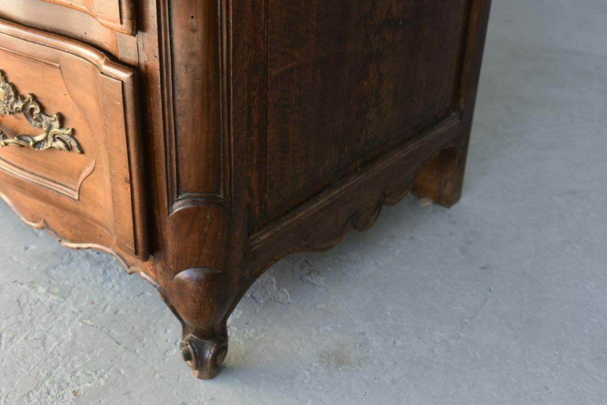 Louis XV Crossbow Chest Of Drawers In Walnut, 18th Century, photo vinterior
