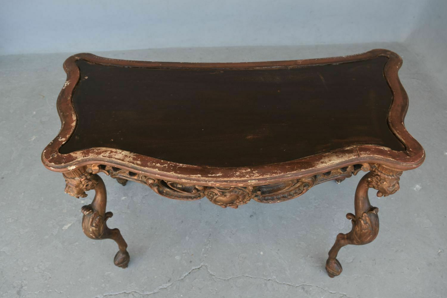 Italian Lady's Office With Gilded Wood Gargoyles Xixth photo furniture