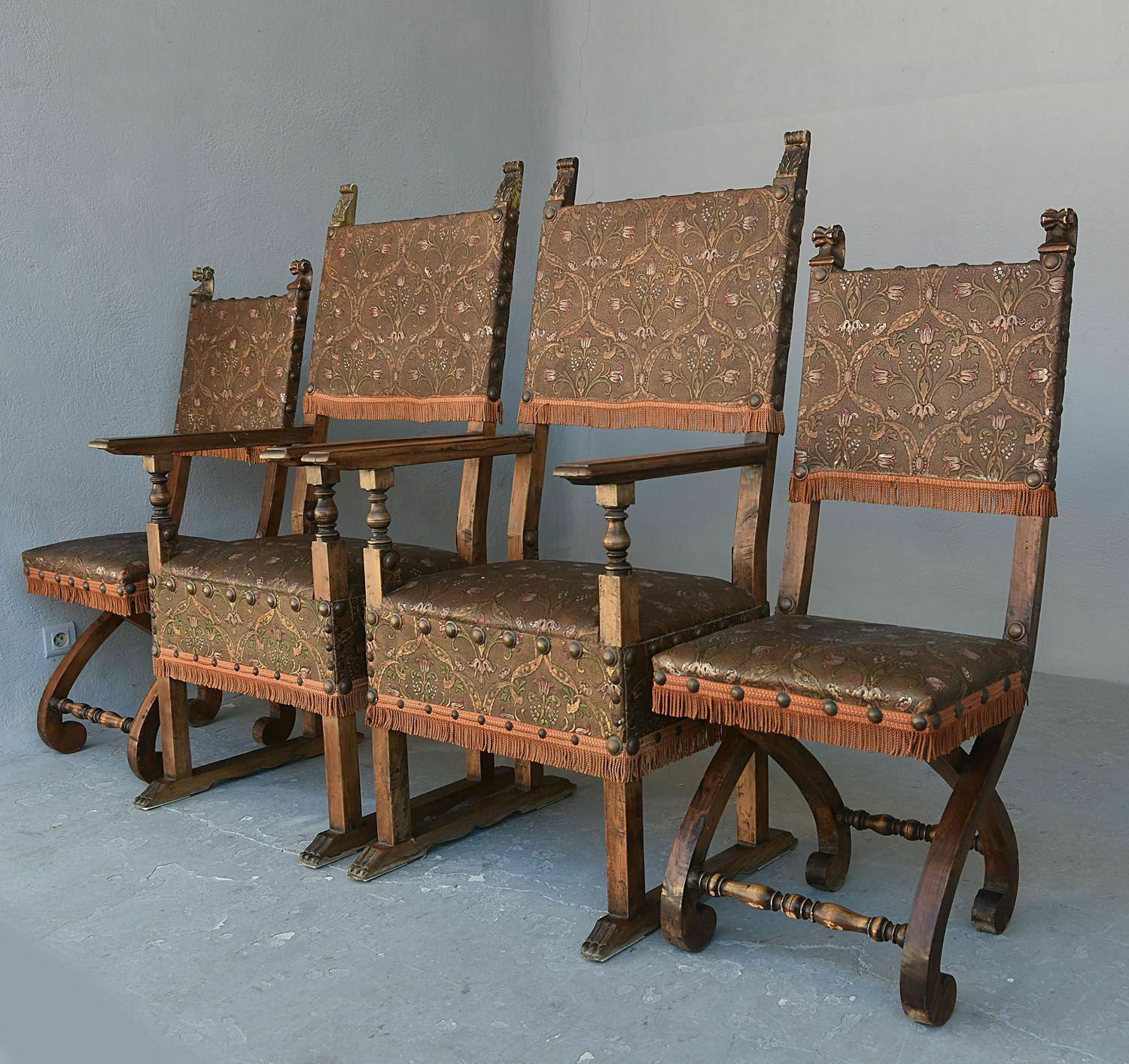 Renaissance Walnut And Leather Style Lounge In Cordoba photo for sale