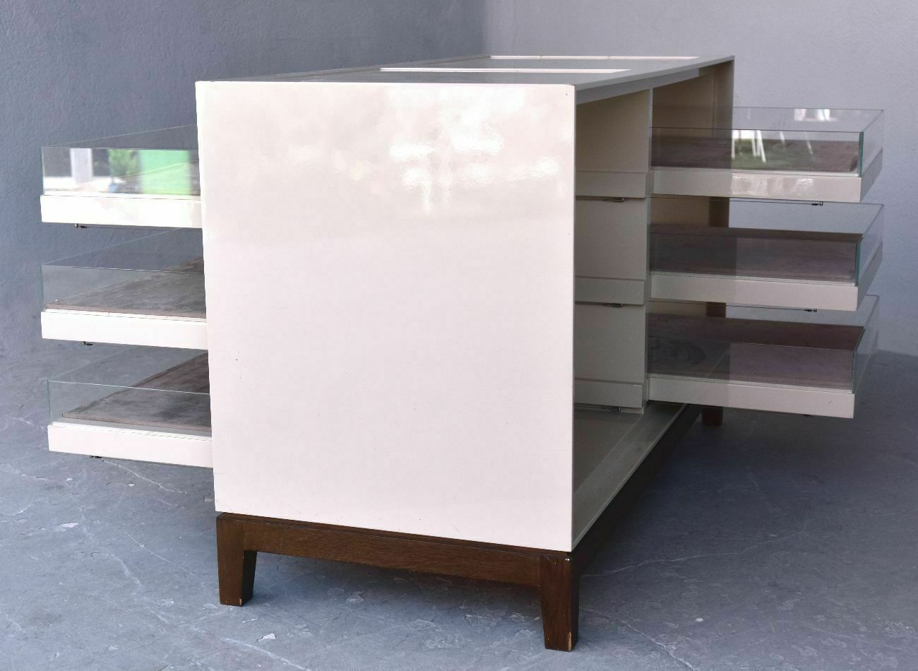 Furniture Luxury Shop Shop Lacquered Cross Cream Cream photo