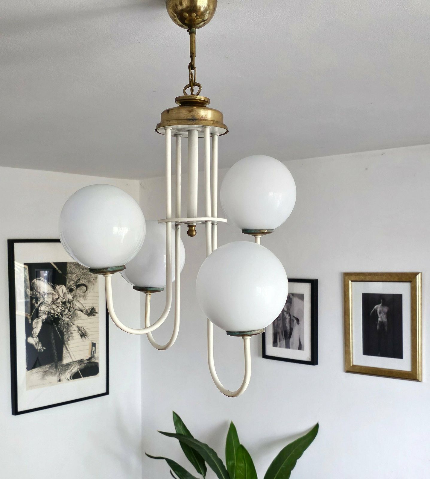 Rare Mid Century Modern Chandelier With 4 Opaline Glass Balls // Elegant Cascade Chandelier // Made In Italy In 1960s