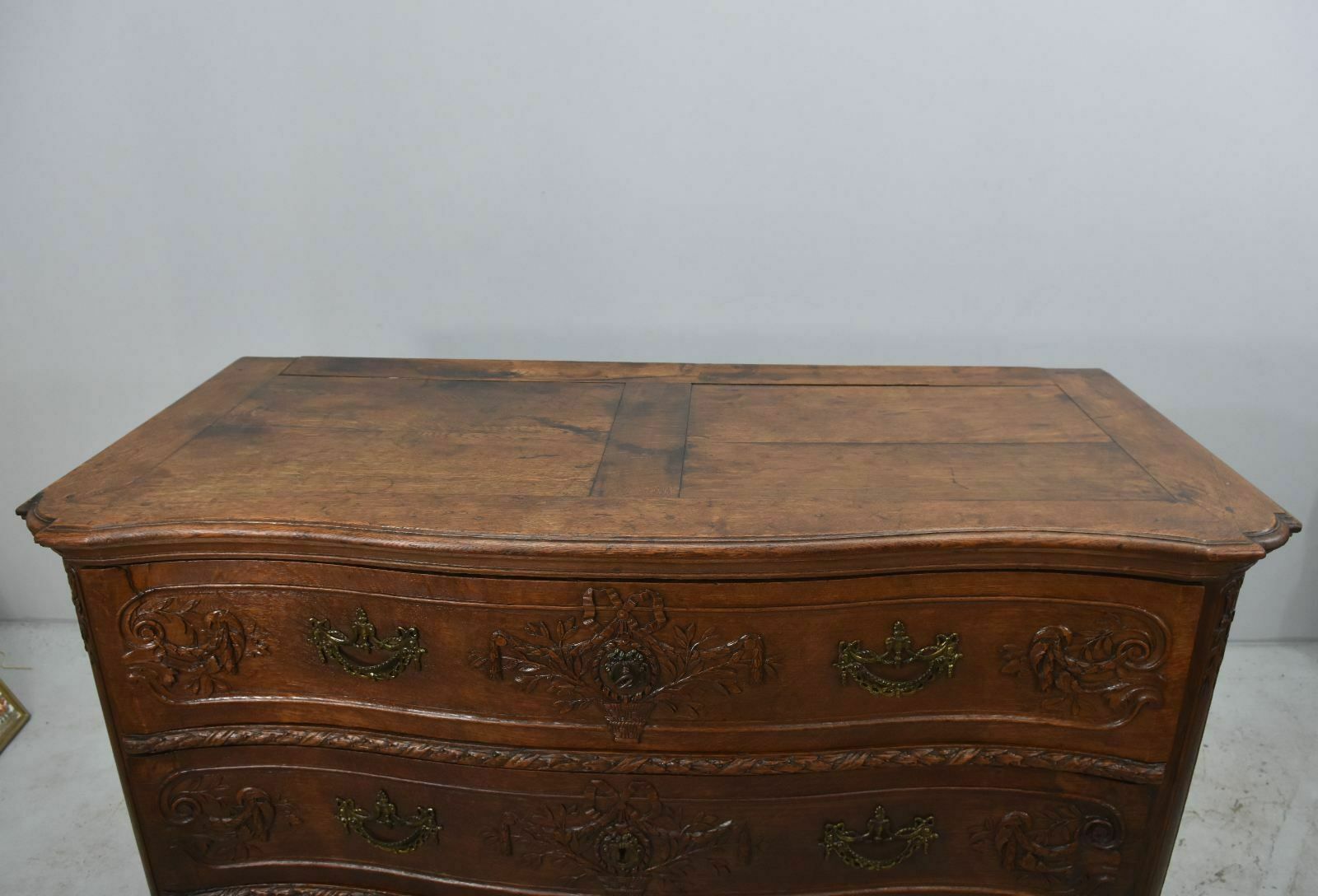 Liège Chest Of Drawers In Louis XVI Oak, 18th Century photo vinterior