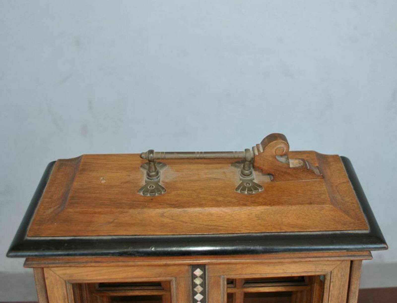 Multiple Photo Frames In Wood And Inlays, Early 20th Century, Oriental Style photo vinterior