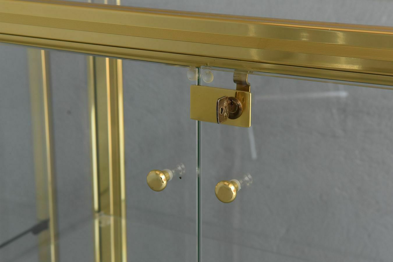 photo vinterior Vintage Chrome And Gold Metal Designer Display Cases (Fake Pair)