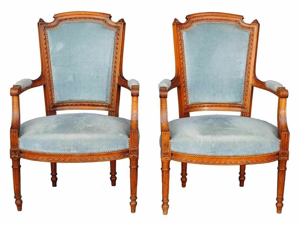 Louis XVI Style Convertible Armchairs In Walnut Late 19th Century (Pair)