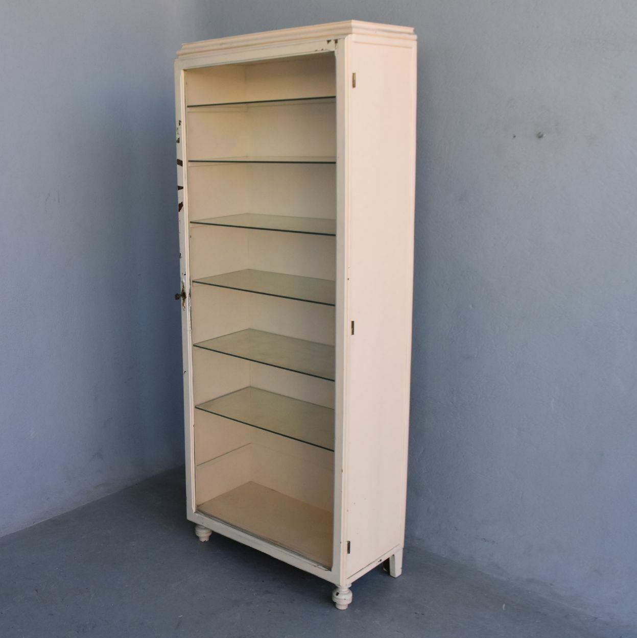 Showcases Illuminated Wood Lacquered For Collection photo furniture