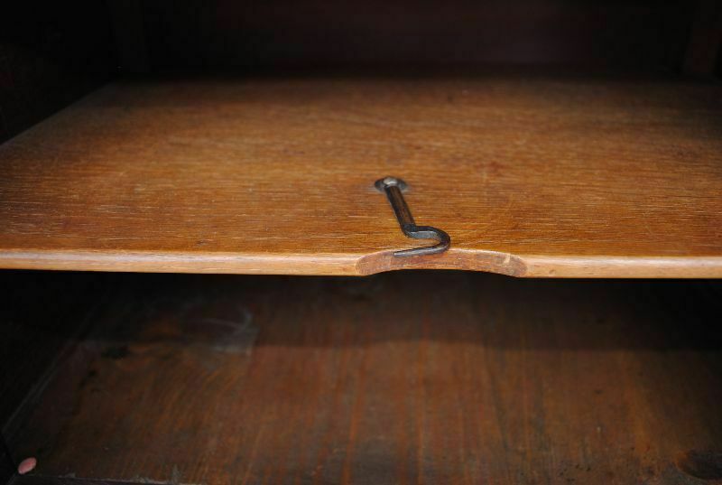 photo furniture Late 18th Century Mahogany Bedside Table