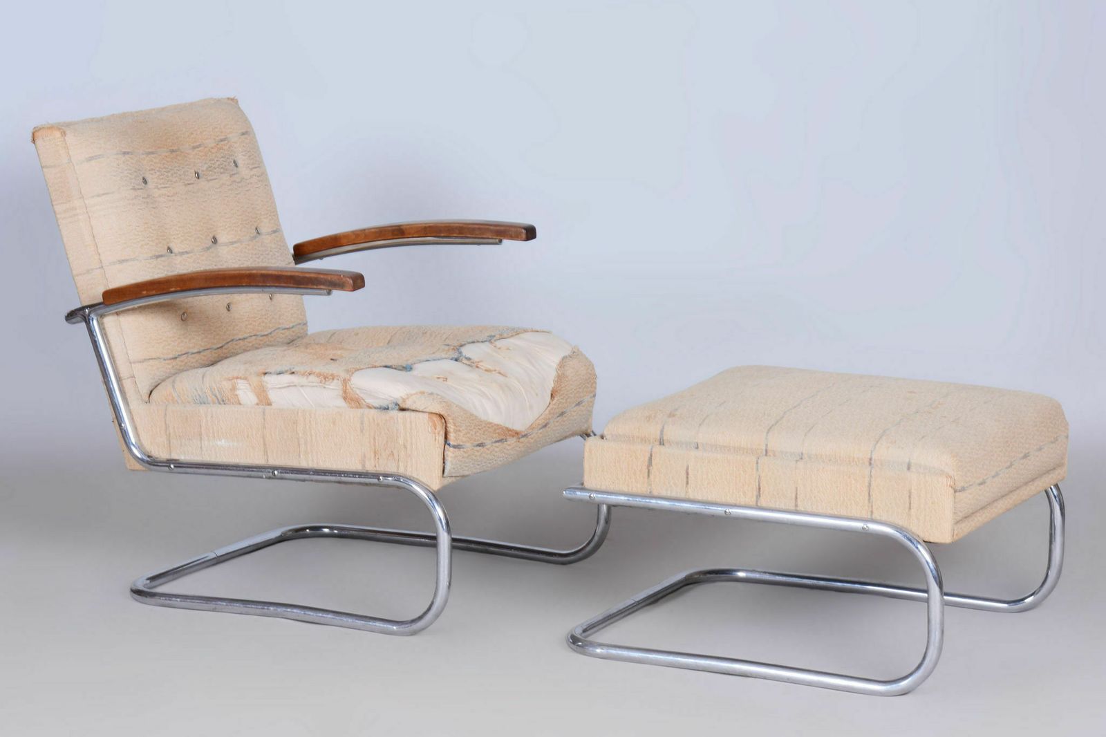 Original Bauhaus Pair Of Armchairs And Stool, Chrome, Beech, Czechia, 1920s photo 4200.0