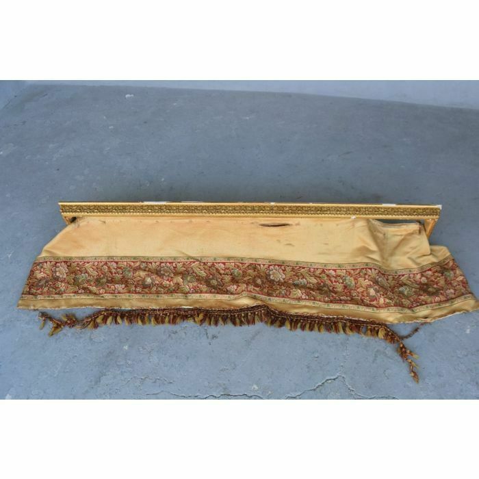 Valances (X3) In Wood And Gilded Stucco In Louis XVI Style To Be Restored photo for sale