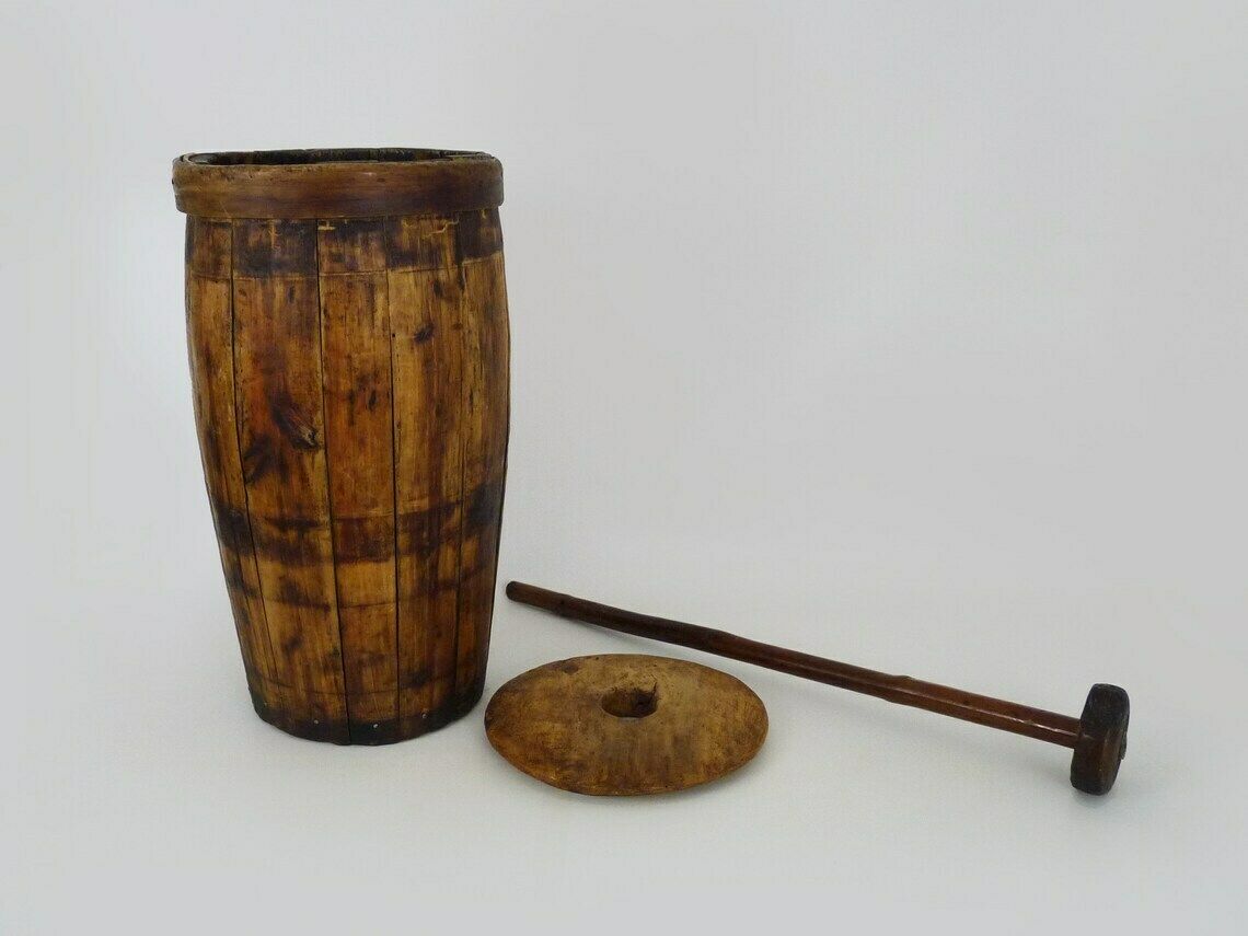 Grande baratte à beurre du XIXe siècle photo vinterior