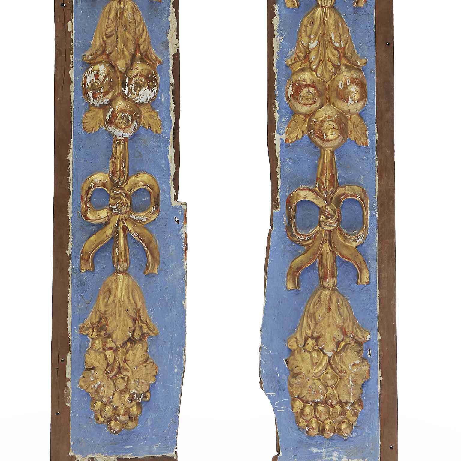 Pair Of Friezes 1700 In Carved Wood Lacquered In Blue And Fine Gold photo furniture