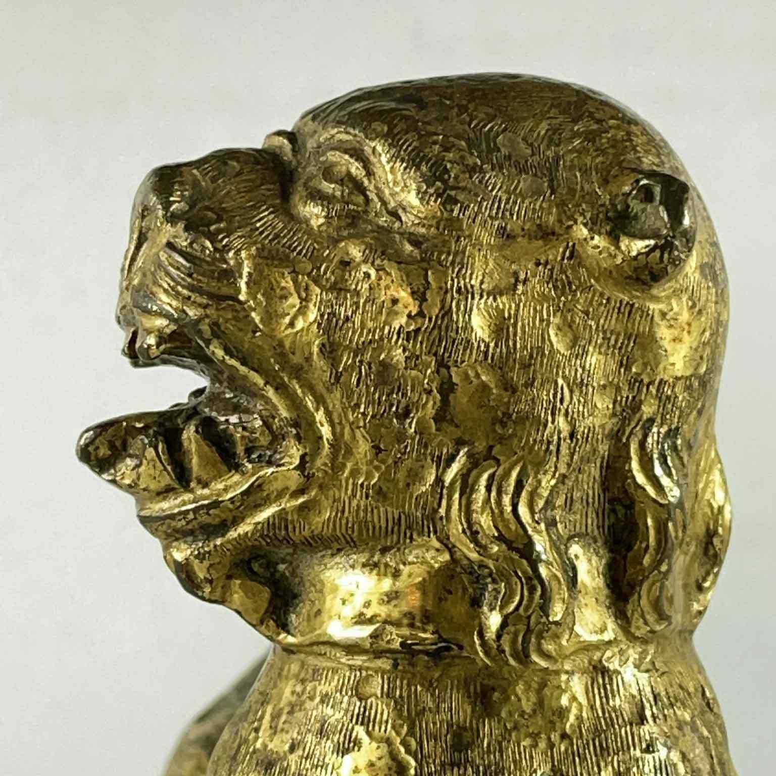 Pair Of Stylophorous Lions In Gilded Bronze Nuremberg 1500 photo vintage