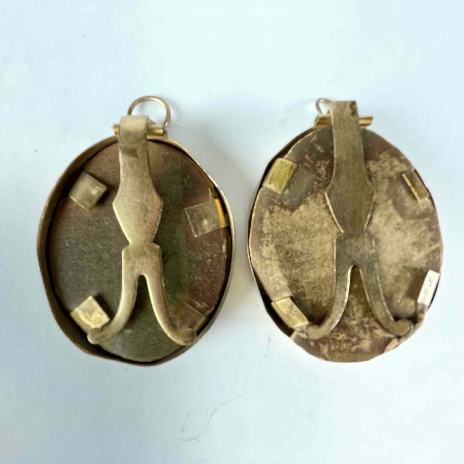 Pair Of Pointillé Miniature Portraits From 1800 photo buy