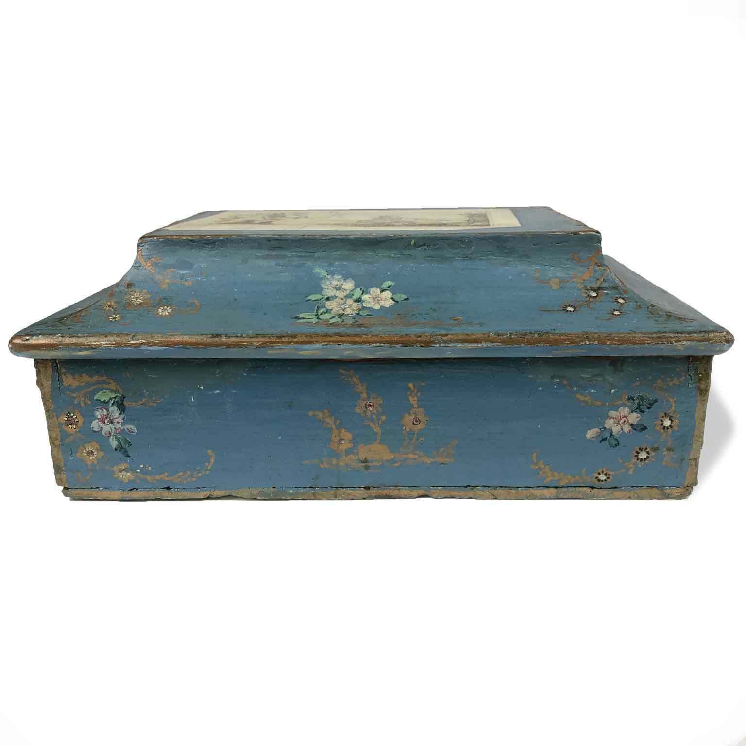 photo for sale Lacquered Box With Fake Paper And Little Flowers, Late 1700s
