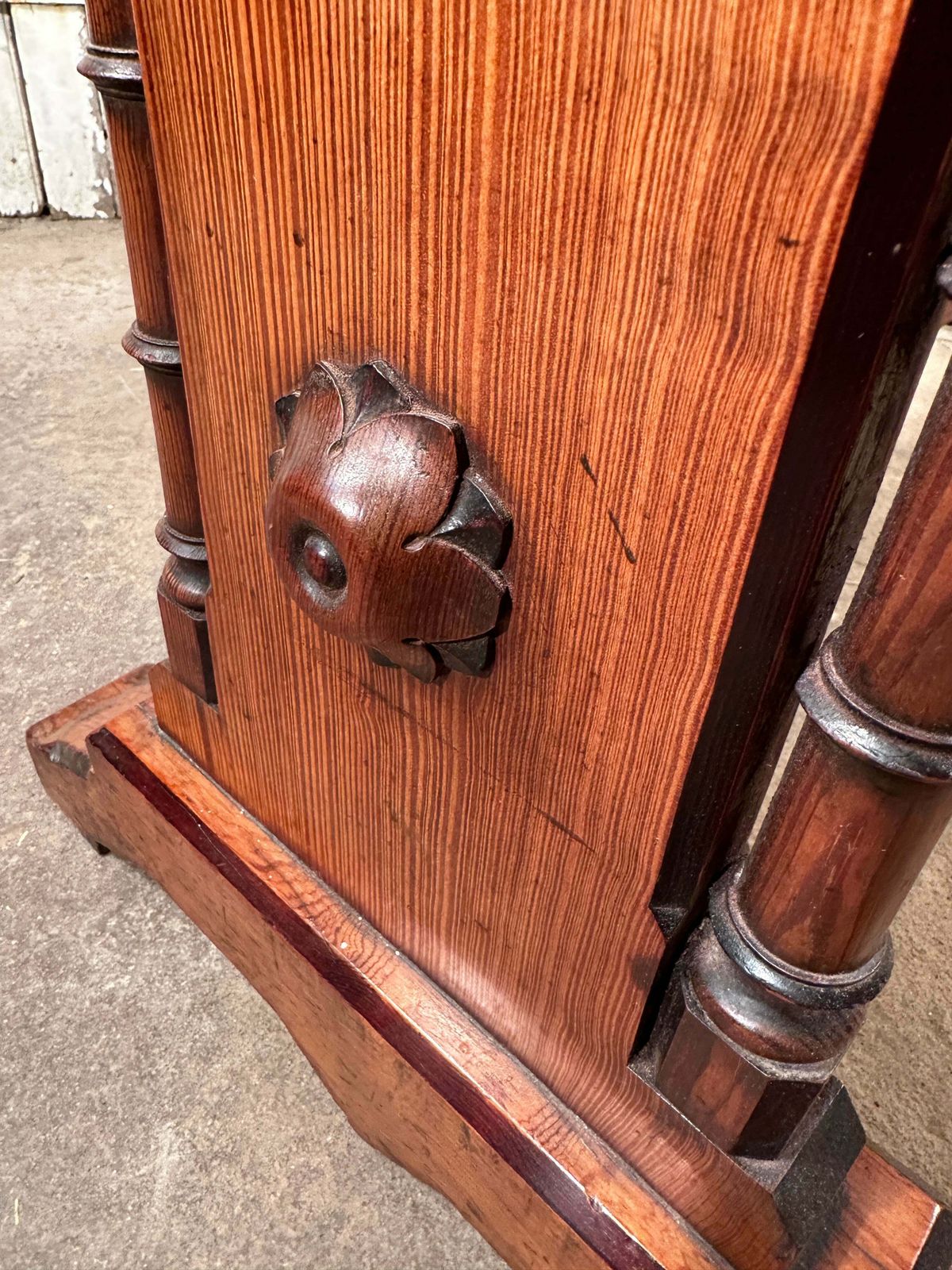Rare Howard & Sons Stunning Quarter Sawn Oak & Baltic Pitch Pine Tooled Leather Aesthetic Movement Writing Desk/Console Circa 1870 photo vintage
