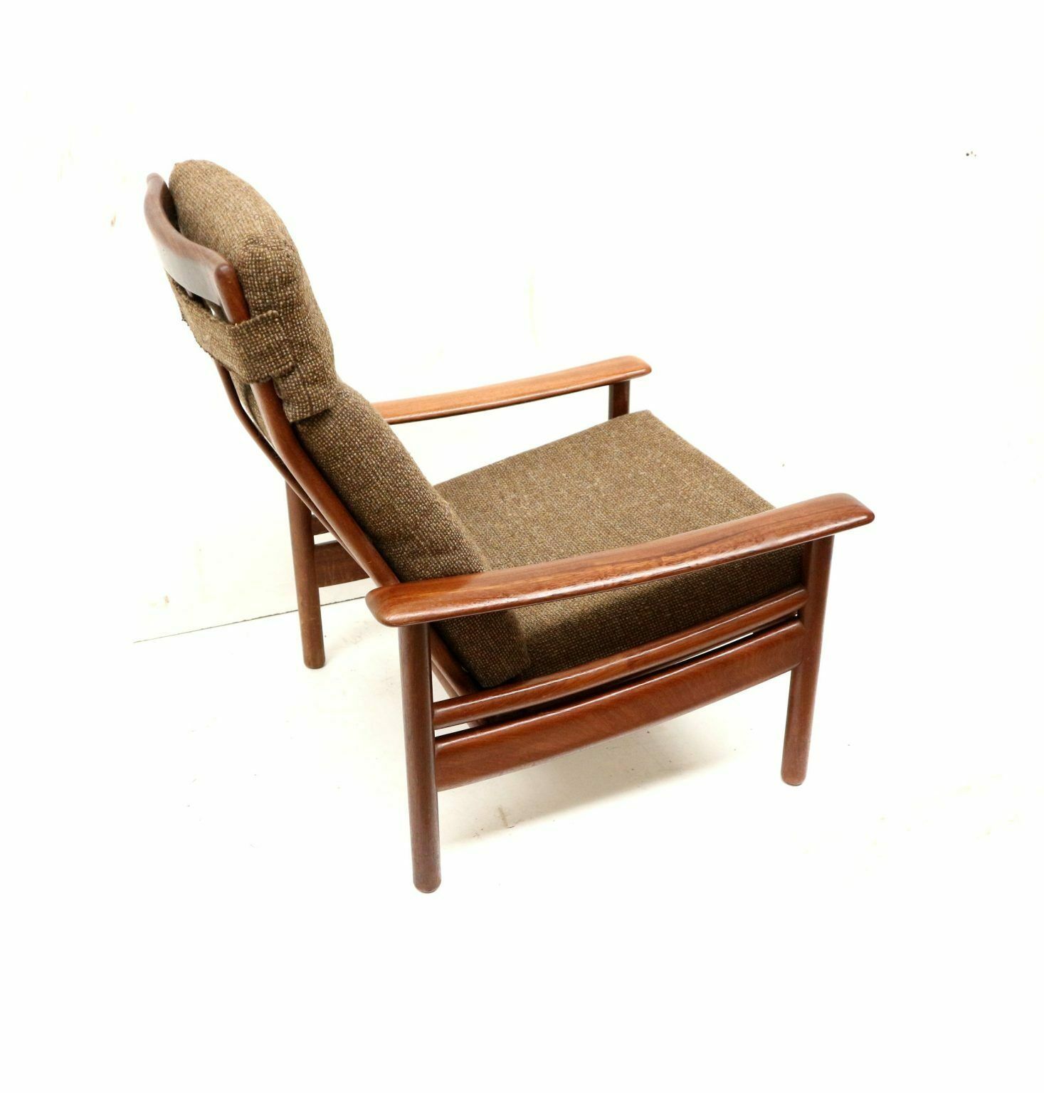 photo furniture Danish Design Vintage Armchair Made In The 60s