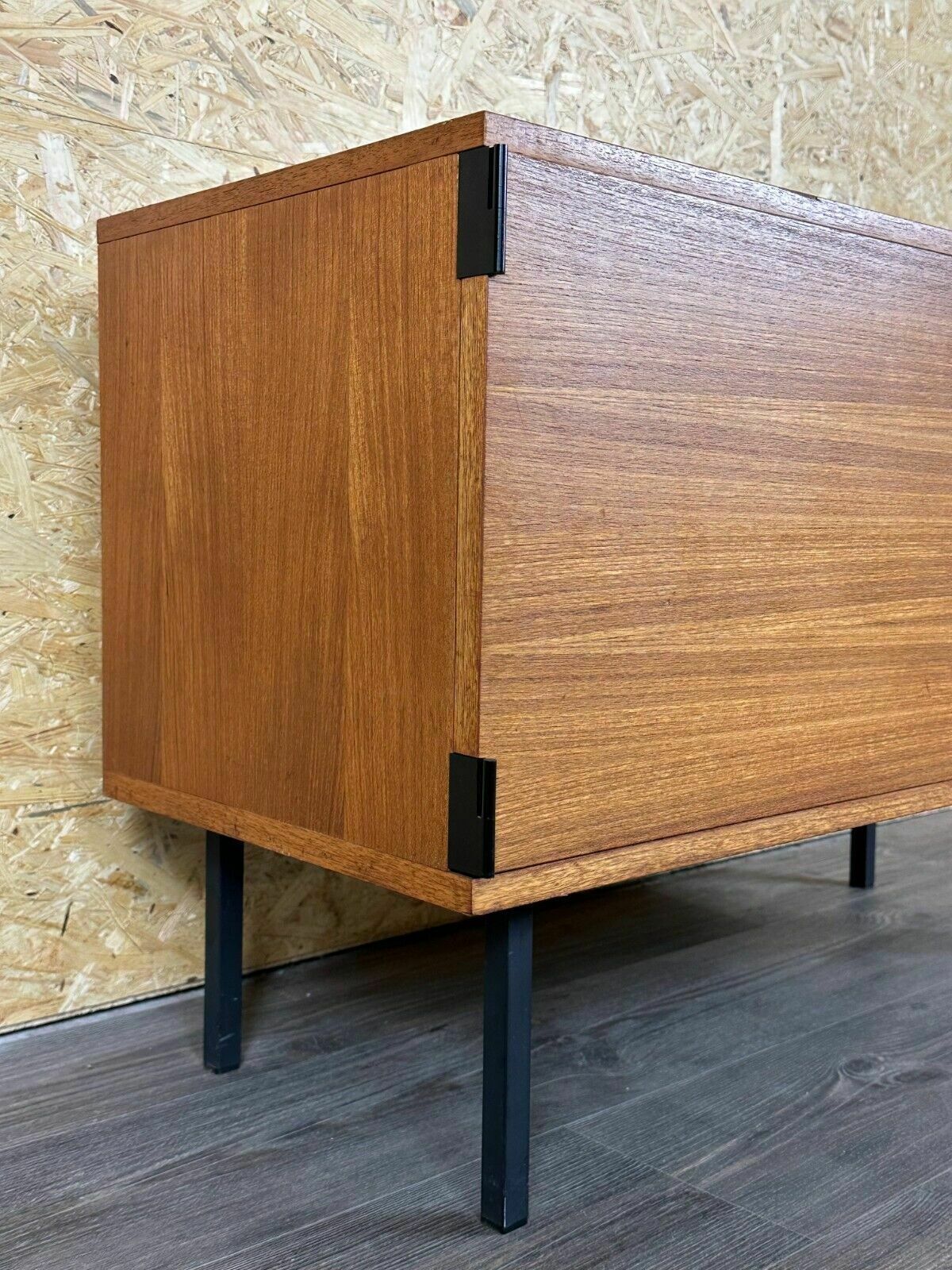 photo furniture 60s 70s Teak Sideboard Chest Of Drawers Cupboard Rego Mobile Danish Modern Design