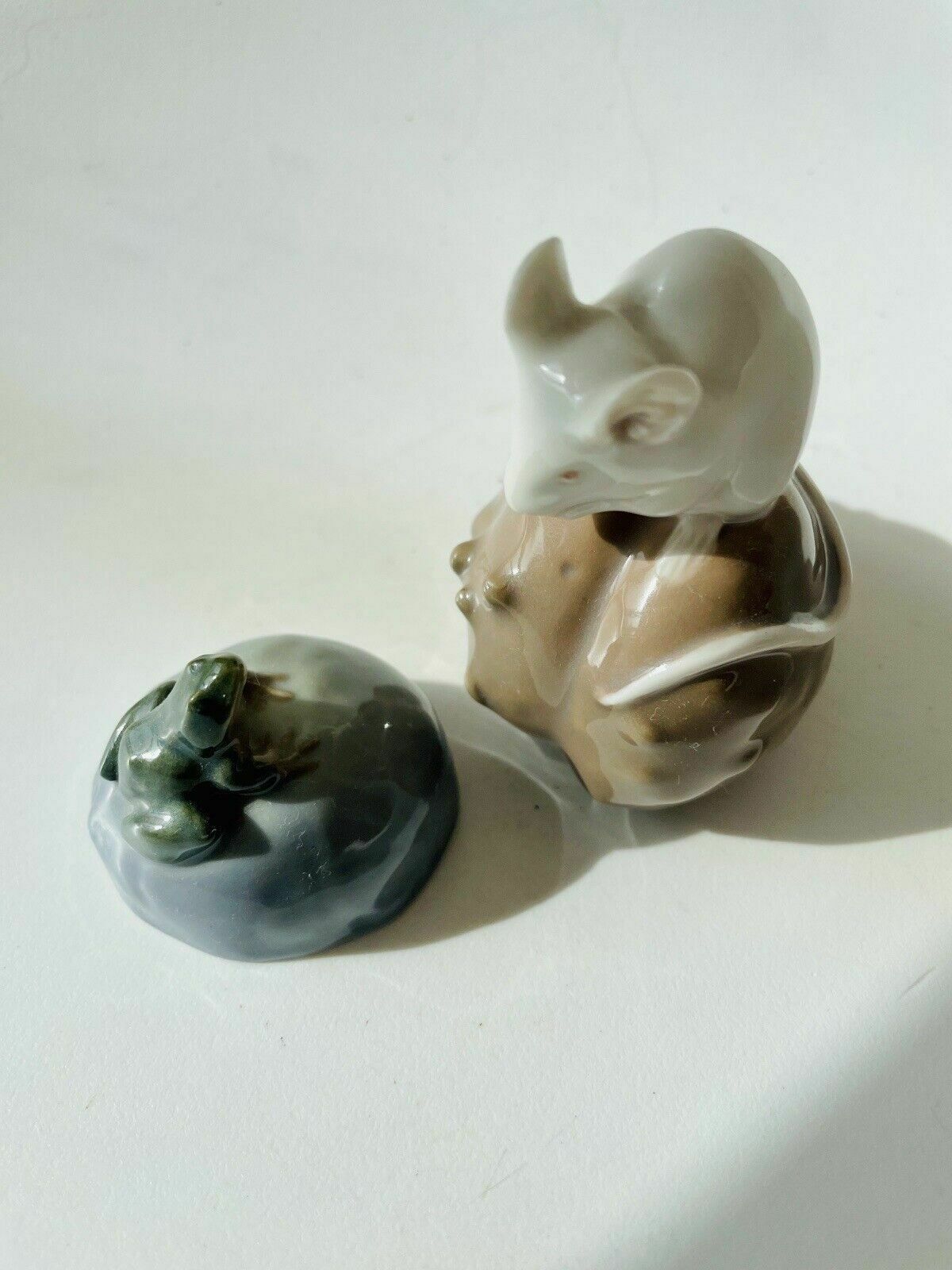 Royal Copenhagen Porcelain White Mouse On A Chestnut & Frog On A Stone Figurines photo Art