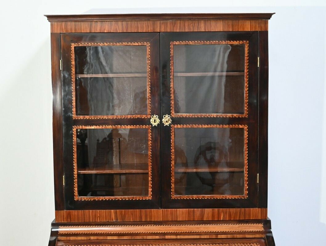 Exceptional Cylinder Desk Showcase In Precious Wood – Late 18th Century photo vinterior